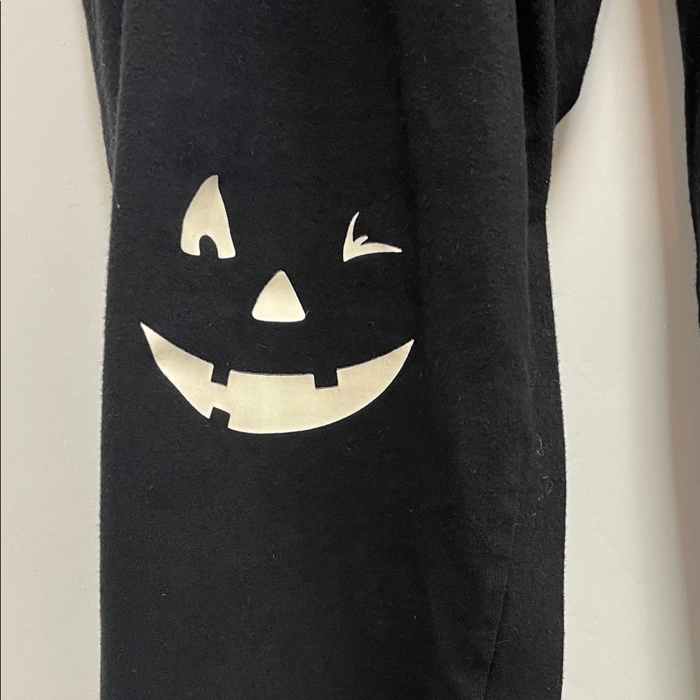 Torrid Glow in the Dark Jack O Lantern Leggings, Size 2 - Picture 2 of 9
